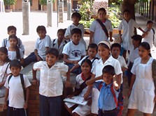 La Fundación HOMBRES NUEVOS promueve la mejora de la calidad educativa en Santa Cruz de la Sierra (Bolivia)