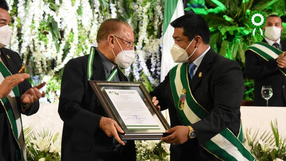 Distinciones y reconocimientos destacan la trayectoria de Nicolás Castellanos y de “Hombres Nuevos” en Santa Cruz de la Sierra