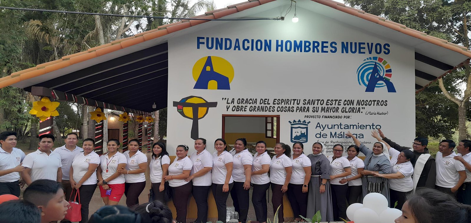 Incrementado el acceso y mejorada la calidad educativa en los niveles inicial, primaria y secundaria, favoreciendo la equidad de género de niñas, niños y adolescentes indígenas guarayos de la Unidad Educativa Madre María Hueber en el municipio de Ascensión de Guarayos, Bolivia. 